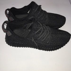Adidas YEEZY Pirate Black
